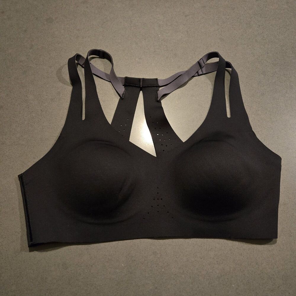 Brooks Women's Sports Bra Black  NO TAG